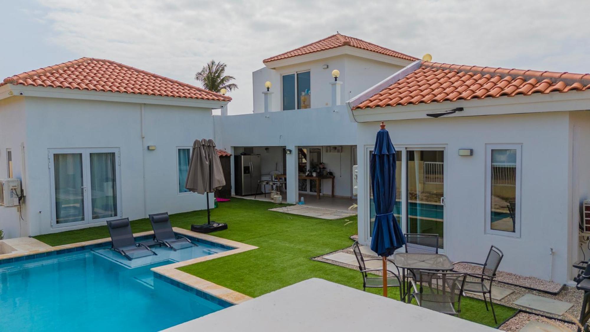 Adele'S Apartment With Pool, 5 Minutes Walk To The Beach Palm Beach Dış mekan fotoğraf