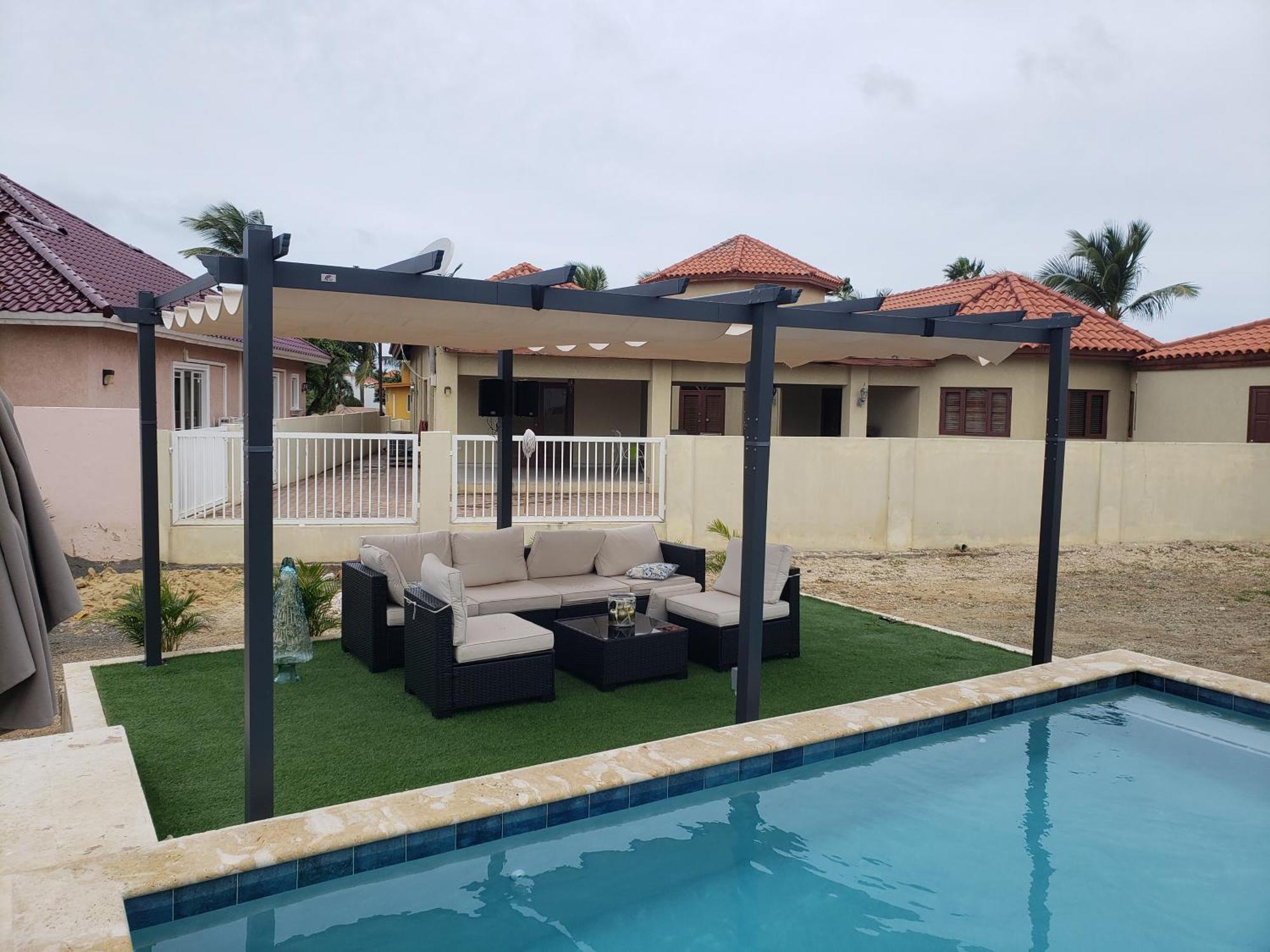 Adele'S Apartment With Pool, 5 Minutes Walk To The Beach Palm Beach Dış mekan fotoğraf
